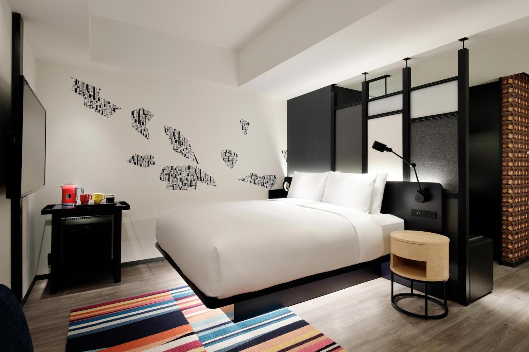 Готель Aloft Tokyo Ginza Екстер'єр фото